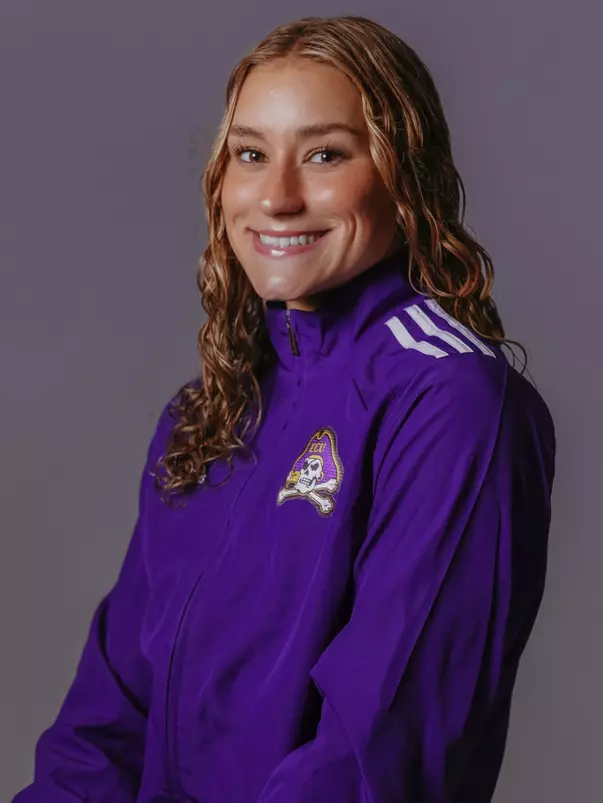 Elena Dinehart