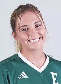 Madeline Olson Headshot