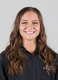 Hannah Hartung Headshot