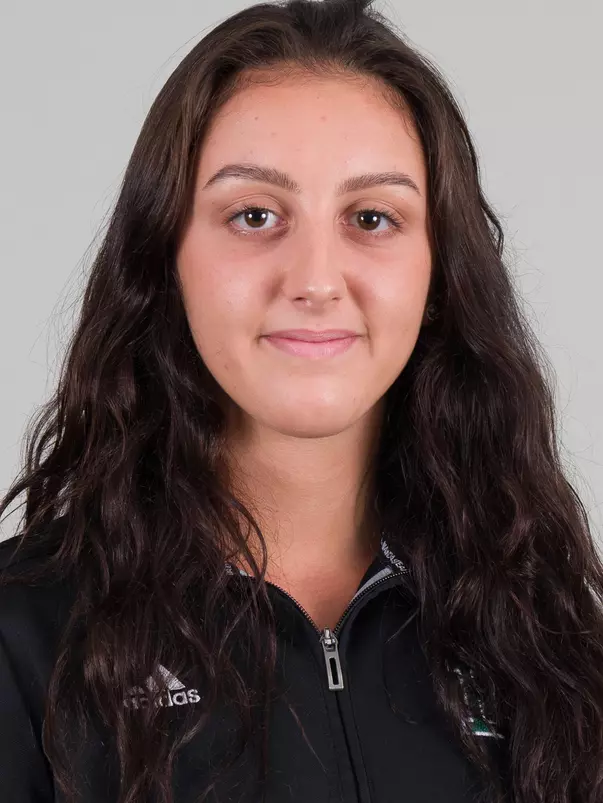 Lucie Fioux Headshot