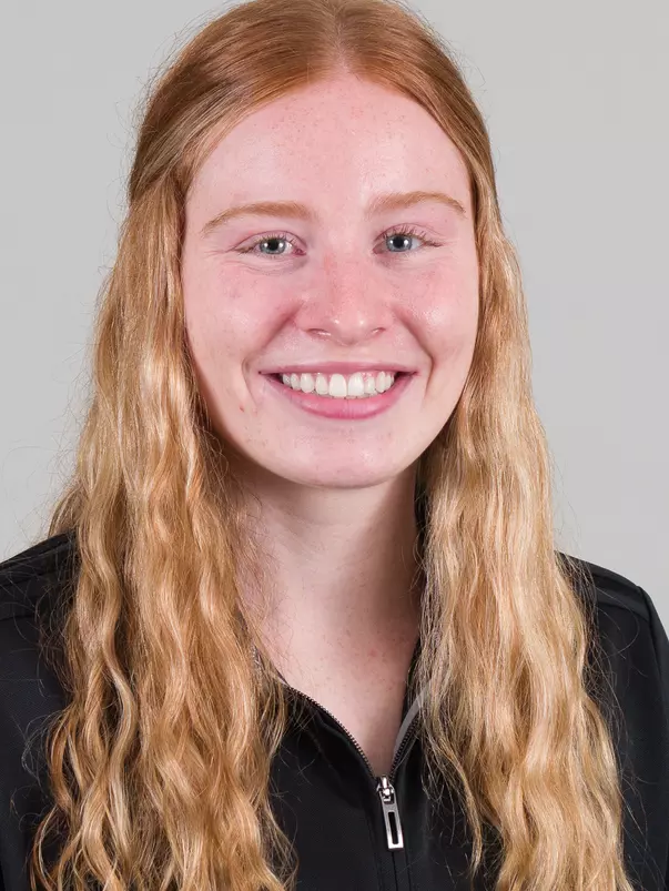 Hannah White Headshot