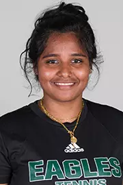 Vasavi Ganesan headshot 2021-22