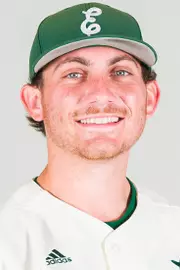Taylor Hopkins Headshot