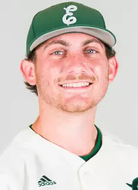 Taylor Hopkins Headshot