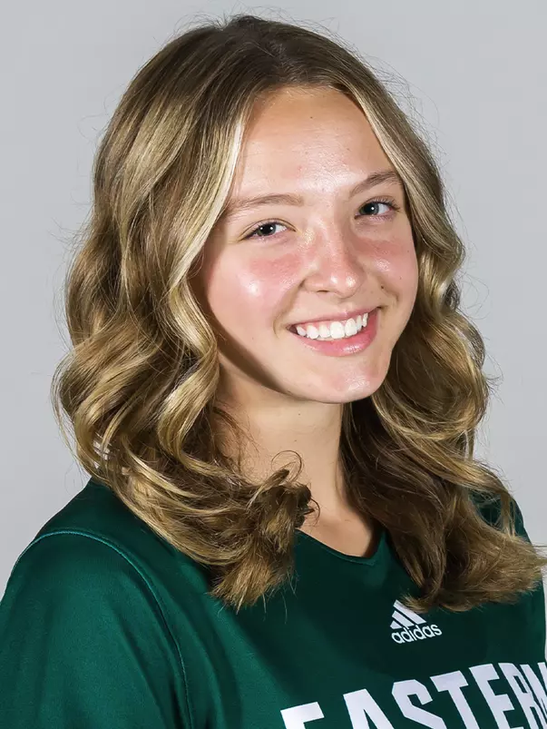 Annika Wozney 2023 Headshot