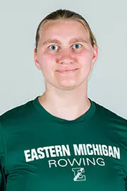 Phoebe Bissen 2022-23 Rowing Headshot