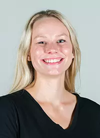 Stephanie Lamphear 2022-23 Rowing Headshot
