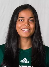 New Headshot for Prerna Vichare