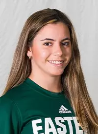 New Headshot for Regina Mendez