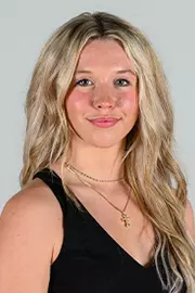 Hannah Hardin 2023-24 Swim Headshot
