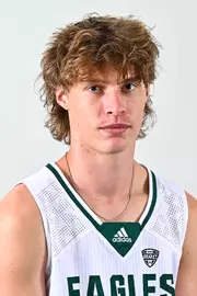 2023-24 MBB Headshots: Derik Pranger