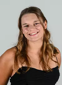 2023-24 Camryn Hughes EMU Swim Headshot
