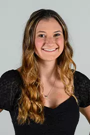 2023-24 Tierany Fraidenburg EMU Swim Headshot