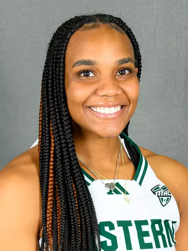 2425 WBB Headshots: 23 Kyndal Lewis