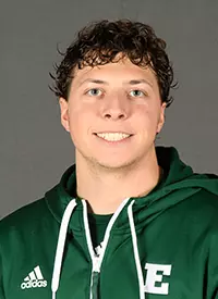 Drew Kniepier Headshot