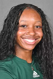 Julia Maxwell Rowing Head Shot