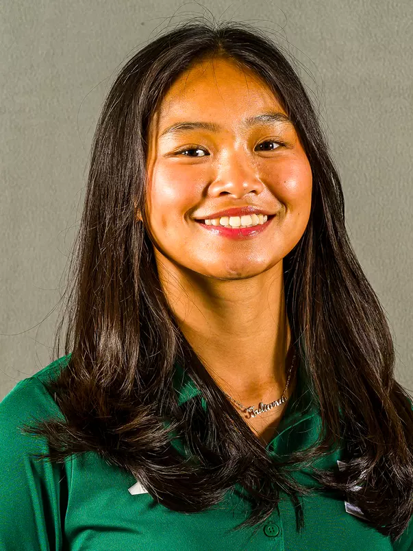 2025-26 Women's Golf Headshots Julianna Go