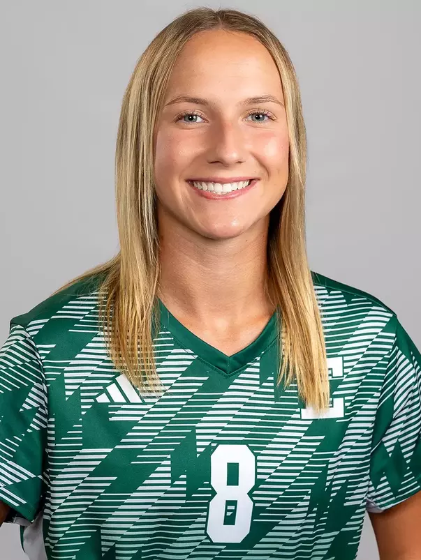 2026 WSOC Headshot 8 Ella Miller