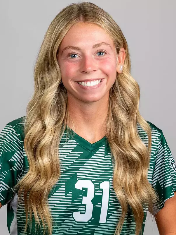 2026 WSOC Headshot 31 Avery Hilvert