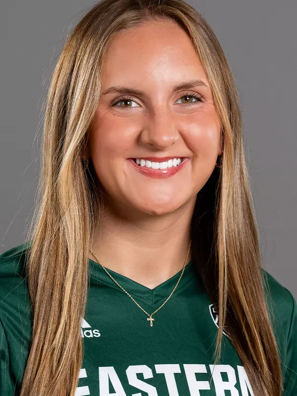 Julia Johnson 2026 Headshot
