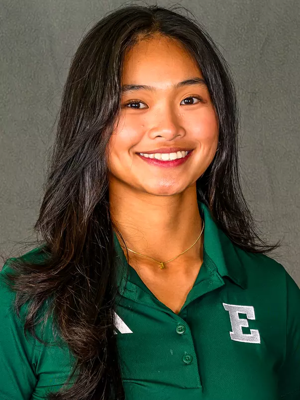 2026-27 Women's Golf Headshots Julianna Go