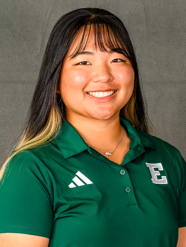 2026-27 Women's Golf Headshots Karen Tsuru