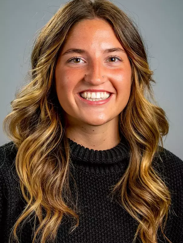 2026-27 WBB Headshots Alexis Mesuch (Director of Ops)