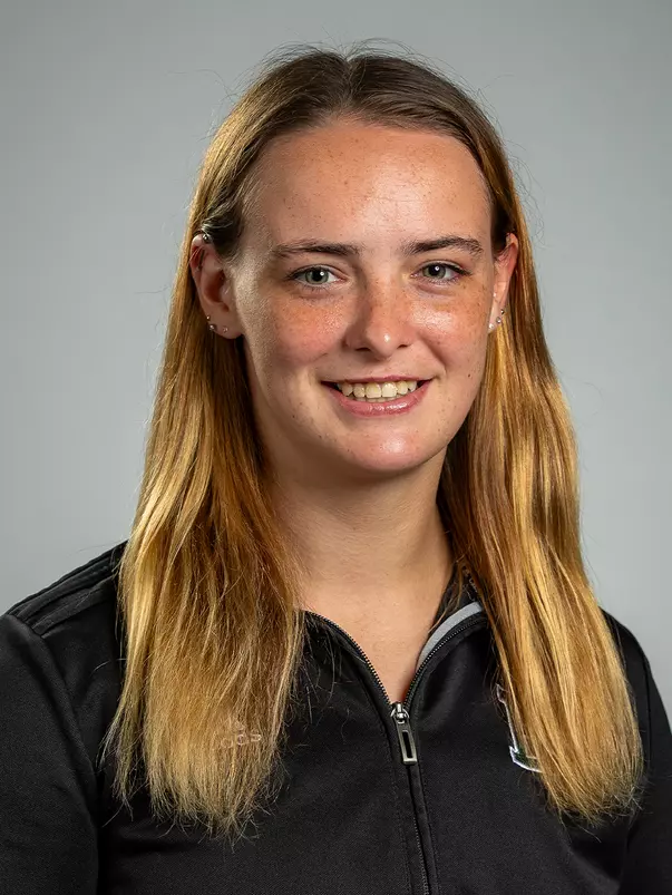 Meg Lupa 2026-27 Swim and Dive Headshot