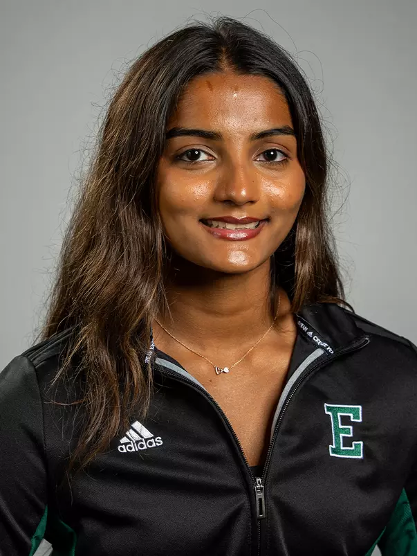 Pari Surana 2026-27 Swim and Dive Headshot