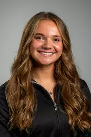Rose Kendrick 2026-27 Swim and Dive Headshot