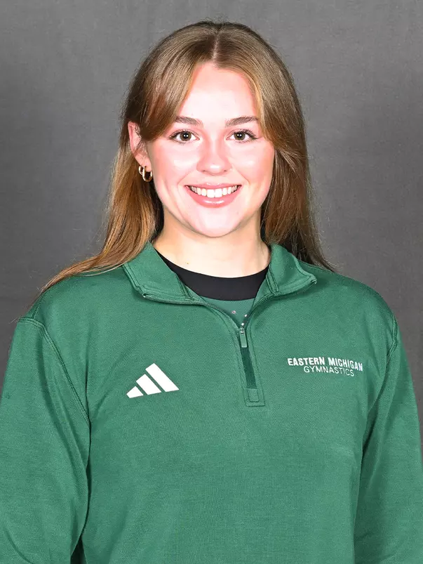 Georgie Slack 2027 Gymnastics Headshot