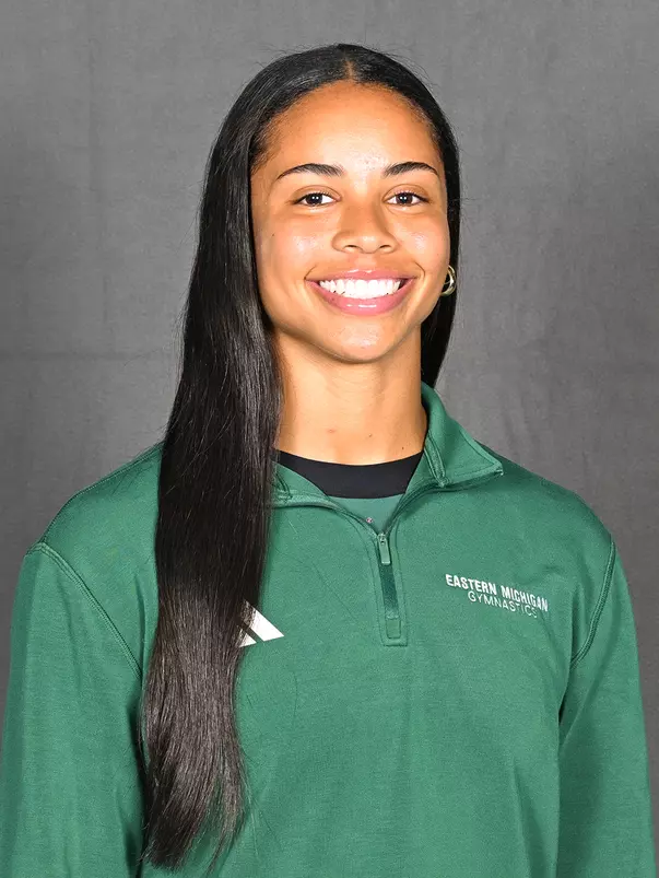 Jackie Patterson 2027 Gymnastics Headshot
