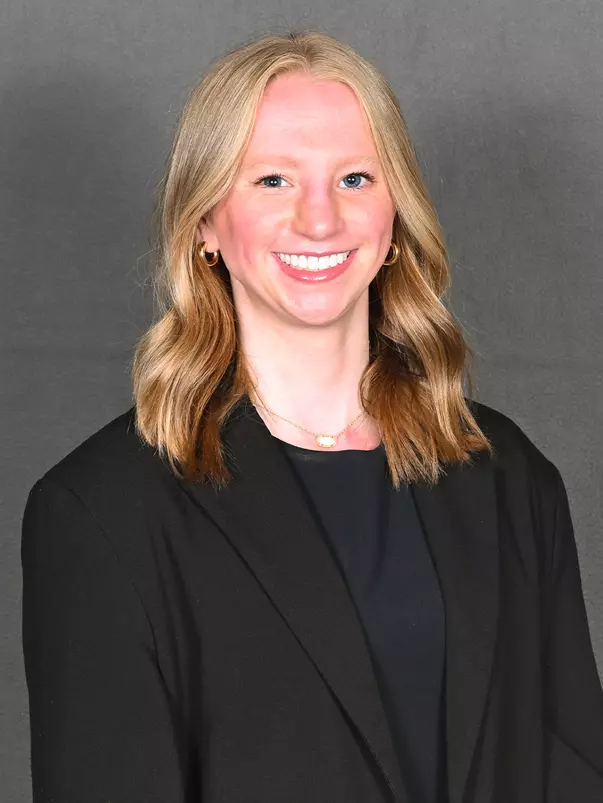 Keira Boetel 2027 Gymnastics Headshot