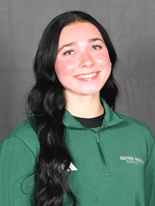 Gwen Cantu 2027 Gymnastics Headshot.png