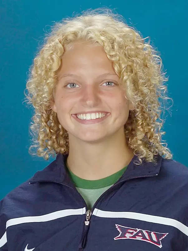 04-05 amanda booth-swimmin