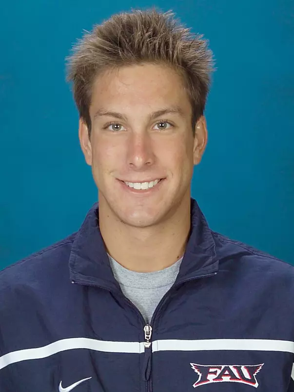 04-05 kyle decicco-swimmin