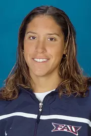 04-05 valeria devanney-swimmin