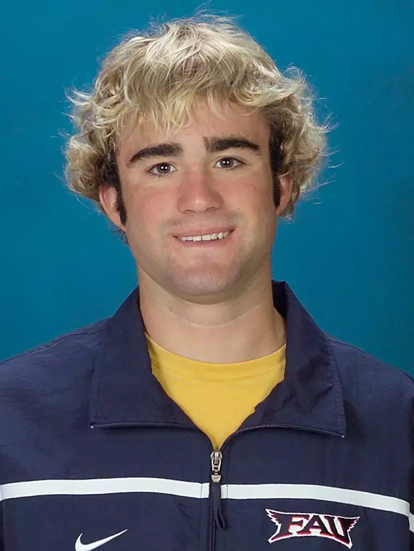 04-05 kevin foos-swimmin