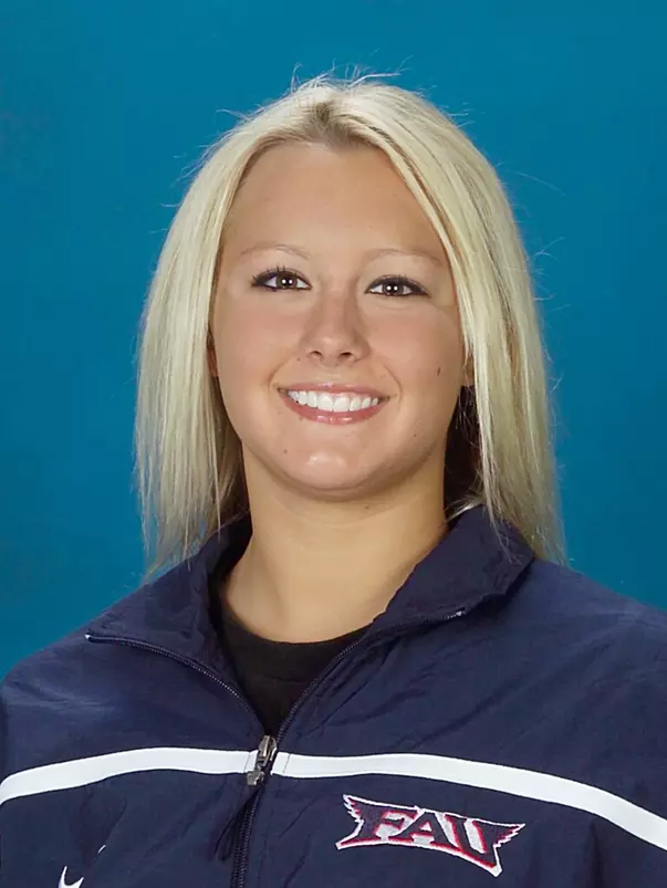 04-05 kristy gmeiner-swimmin