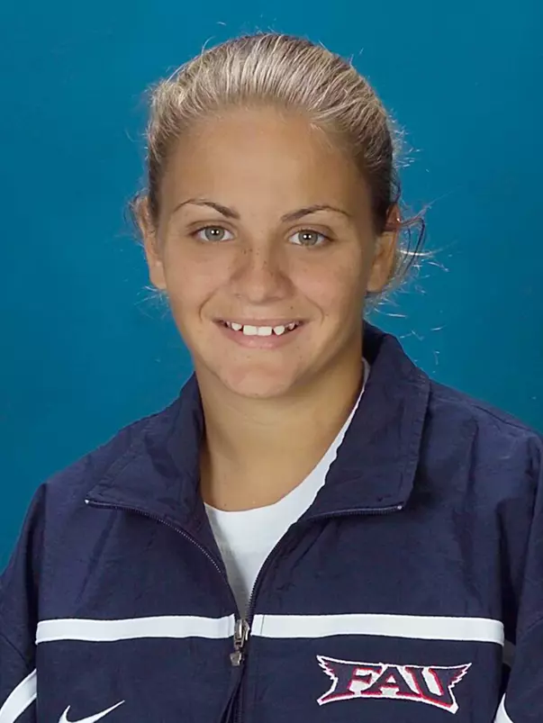 04-05 jennifer henderson-swimmin