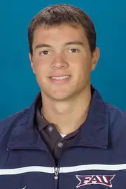 04-05 eric hilgenfelt-swimmin