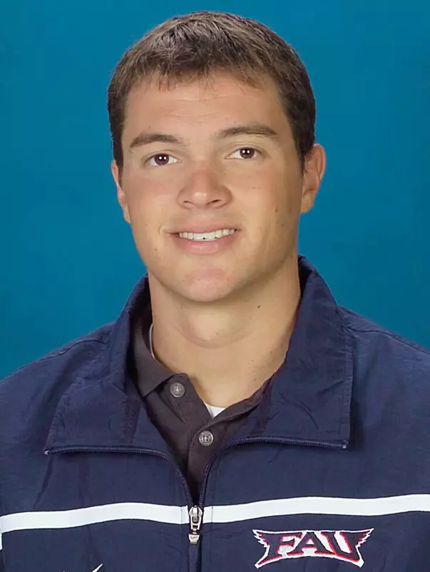 04-05 eric hilgenfelt-swimmin