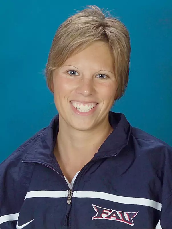 04-05 christina horton-swimmin