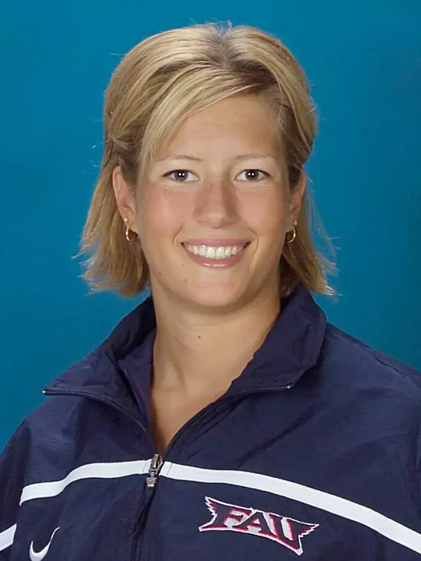 04-05 julie johnson-swimmin