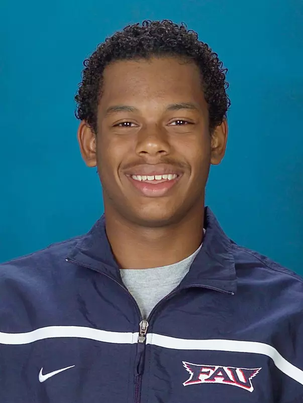 04-05 sean levey-swimmin