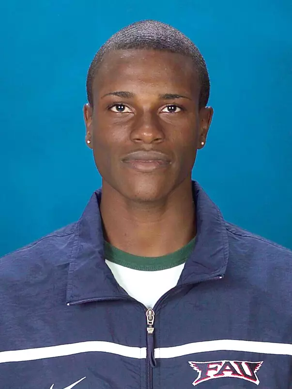 04-05 jermaine smith-swimmin