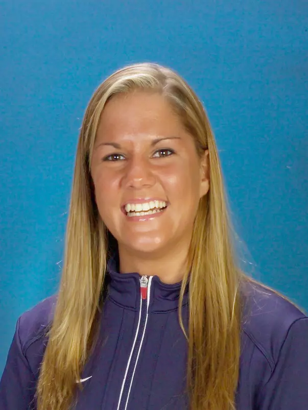2005 Nicole Bronson volleybal