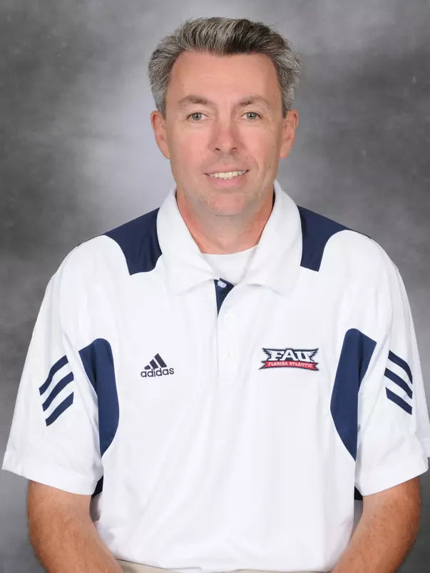 2010-11 FAU Head Shot Day #