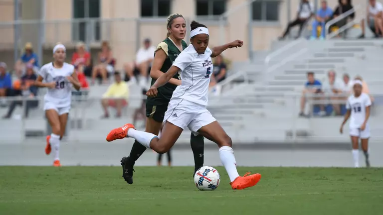 Women's Soccer Upended Late by Charlotte, 3-2