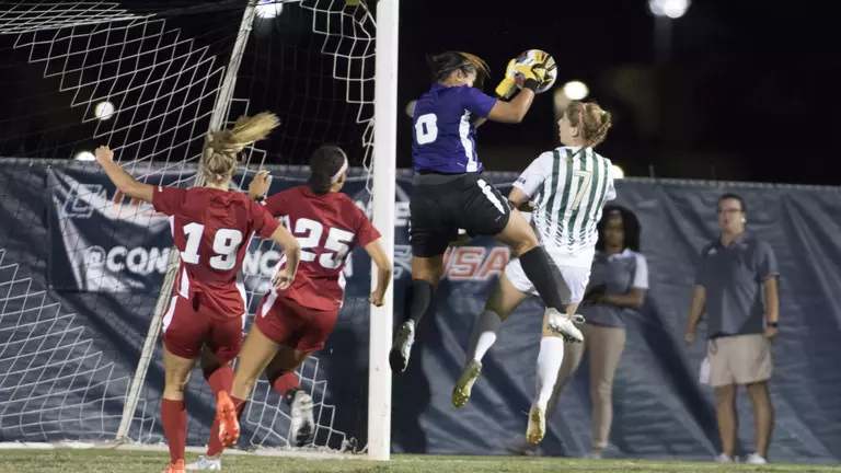 Women's Soccer Rematches with North Texas in C-USA Semis